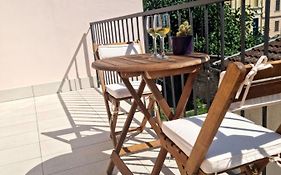 Central Studio Apartment